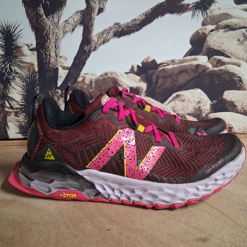 New Balance Fresh Foam Hierro v6 Trail Running Shoes Burgundy Pink Women Sz 9